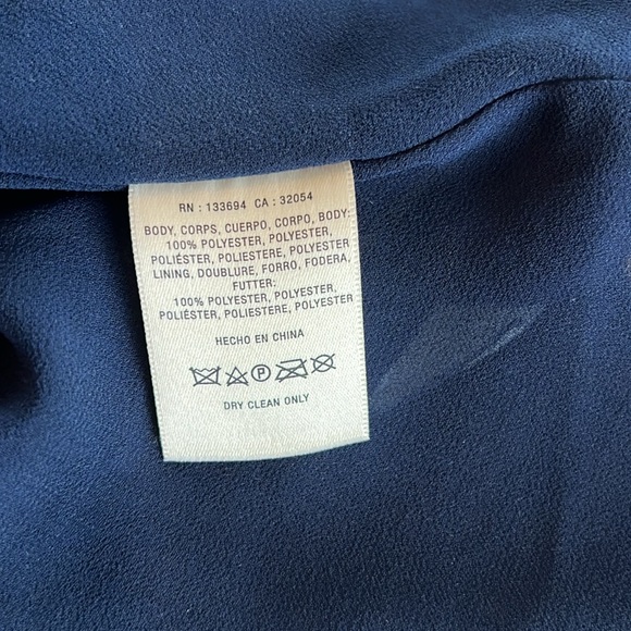 Paper Crown Anthropologie midi dress in a navy floral size large - Picture 5 of 7